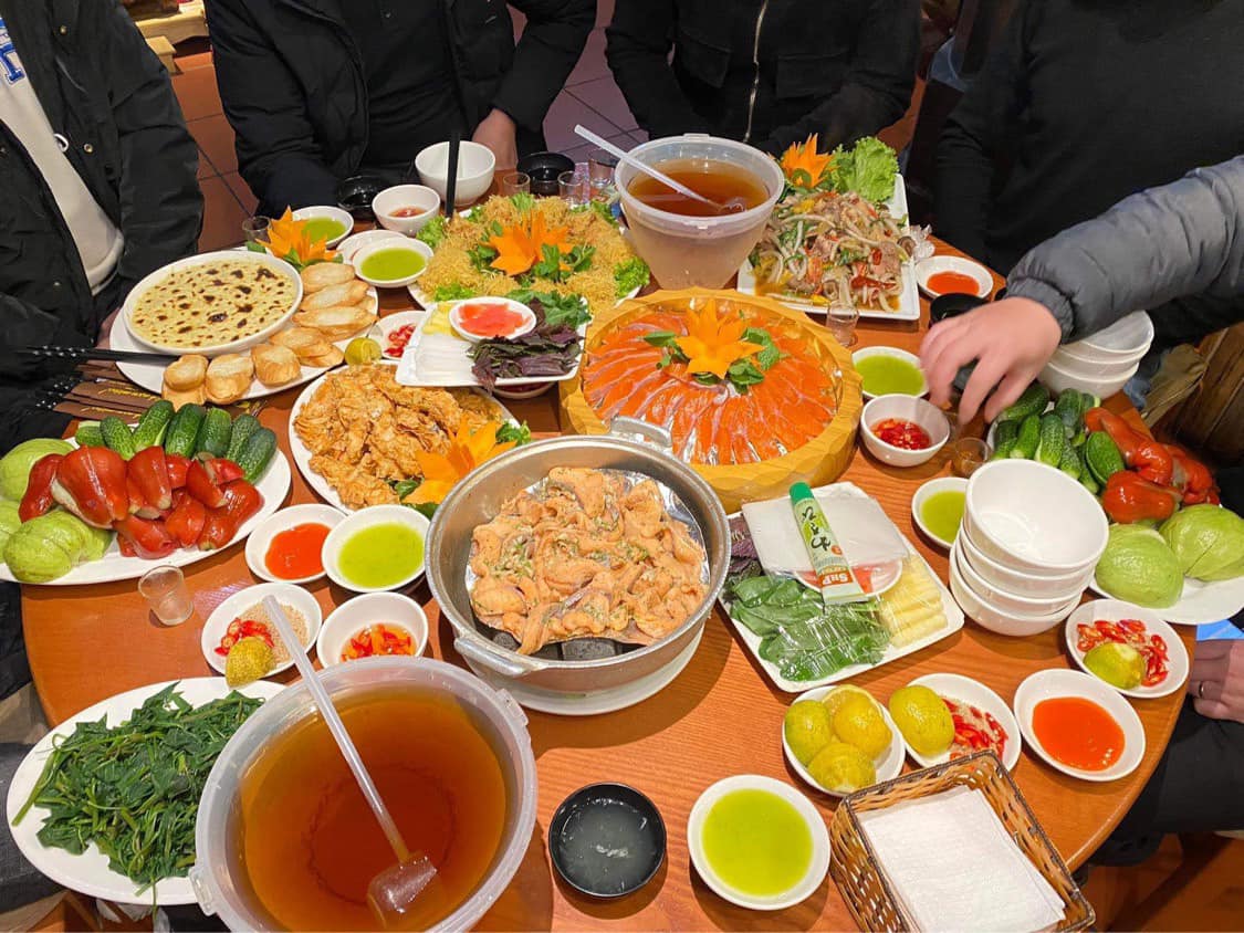 Nhà hàng Mộc Việt