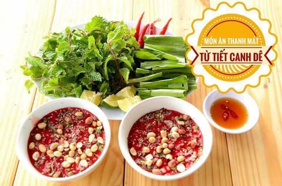 Tiết canh dê
